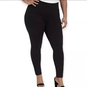 Torrid Pants Plus 4X Black Cropped Ponte Pixie High Rise Super Skinny Leg